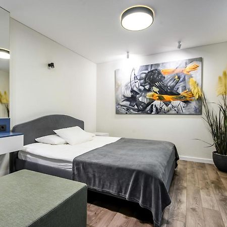 Appartamento Botanical Garden Loft Kaunas Esterno foto